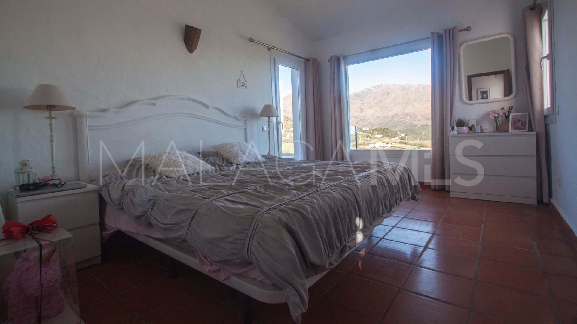 Casares, finca for sale