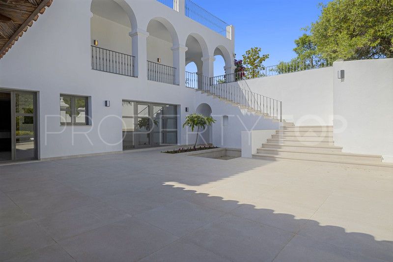 Villa a la venta de 6 dormitorios en El Madroñal