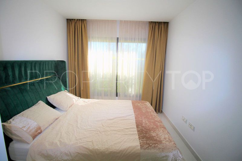 For sale ground floor apartment in New Golden Mile