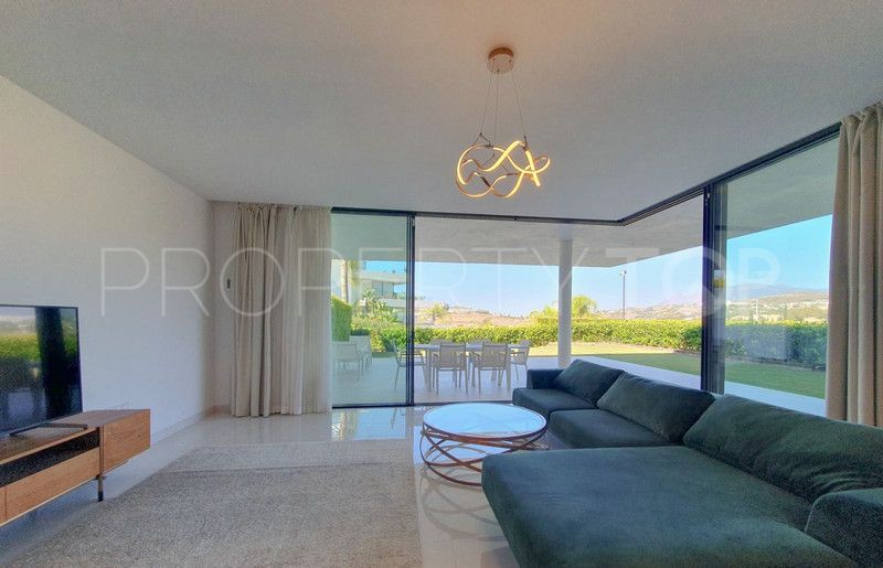 Se vende apartamento planta baja en New Golden Mile