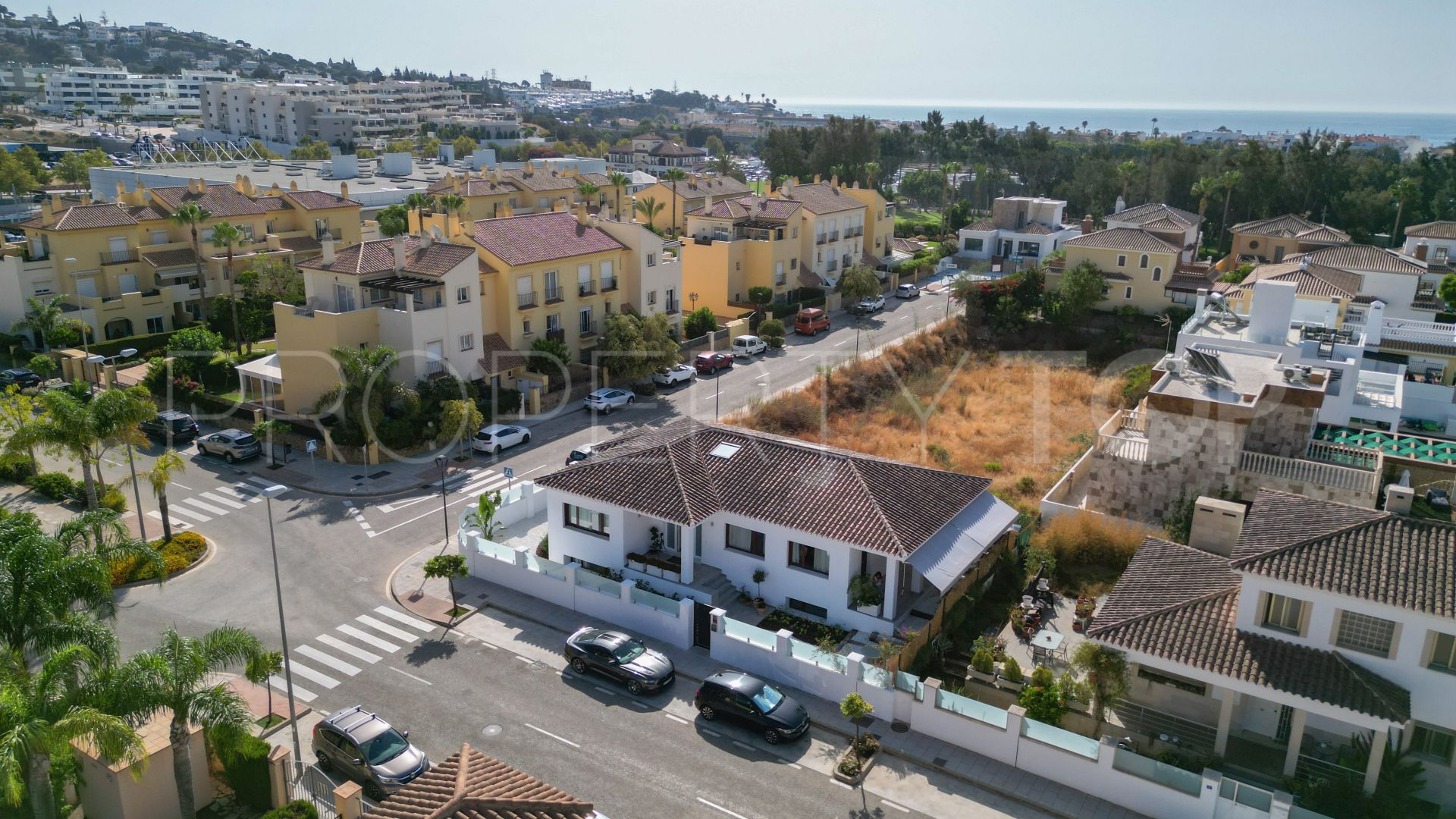 Comprar villa con 5 dormitorios en Cala de Mijas