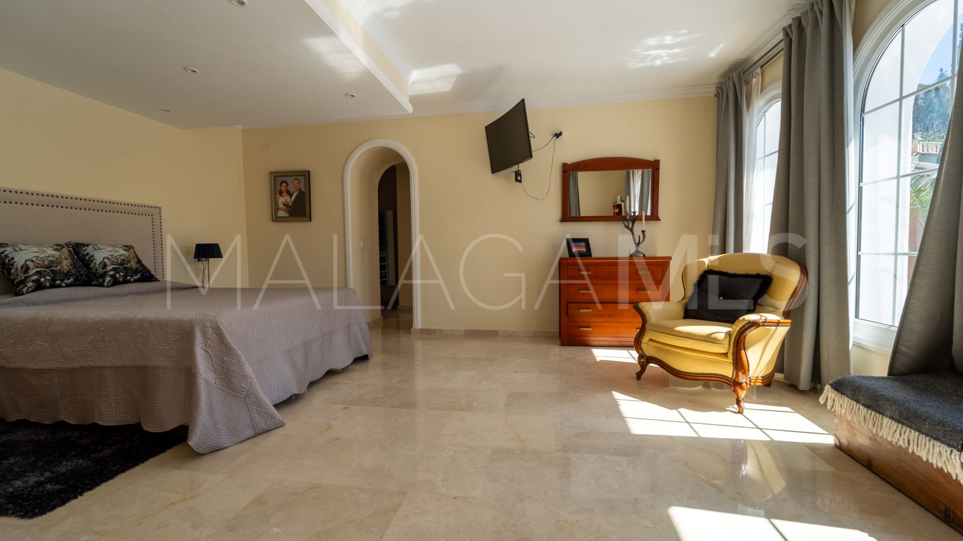 Villa a la venta with 5 bedrooms in Mijas Costa