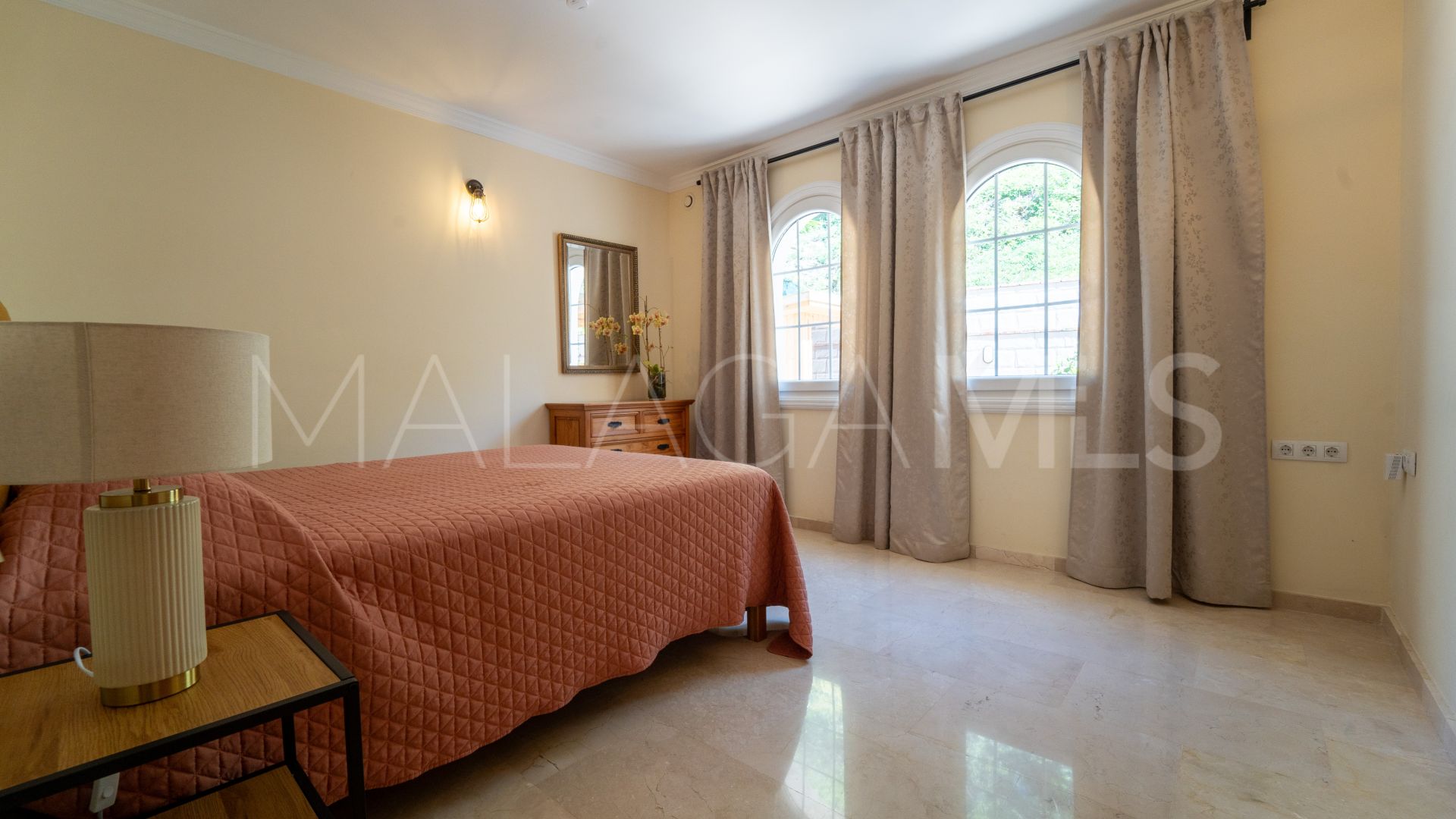 Villa a la venta with 5 bedrooms in Mijas Costa