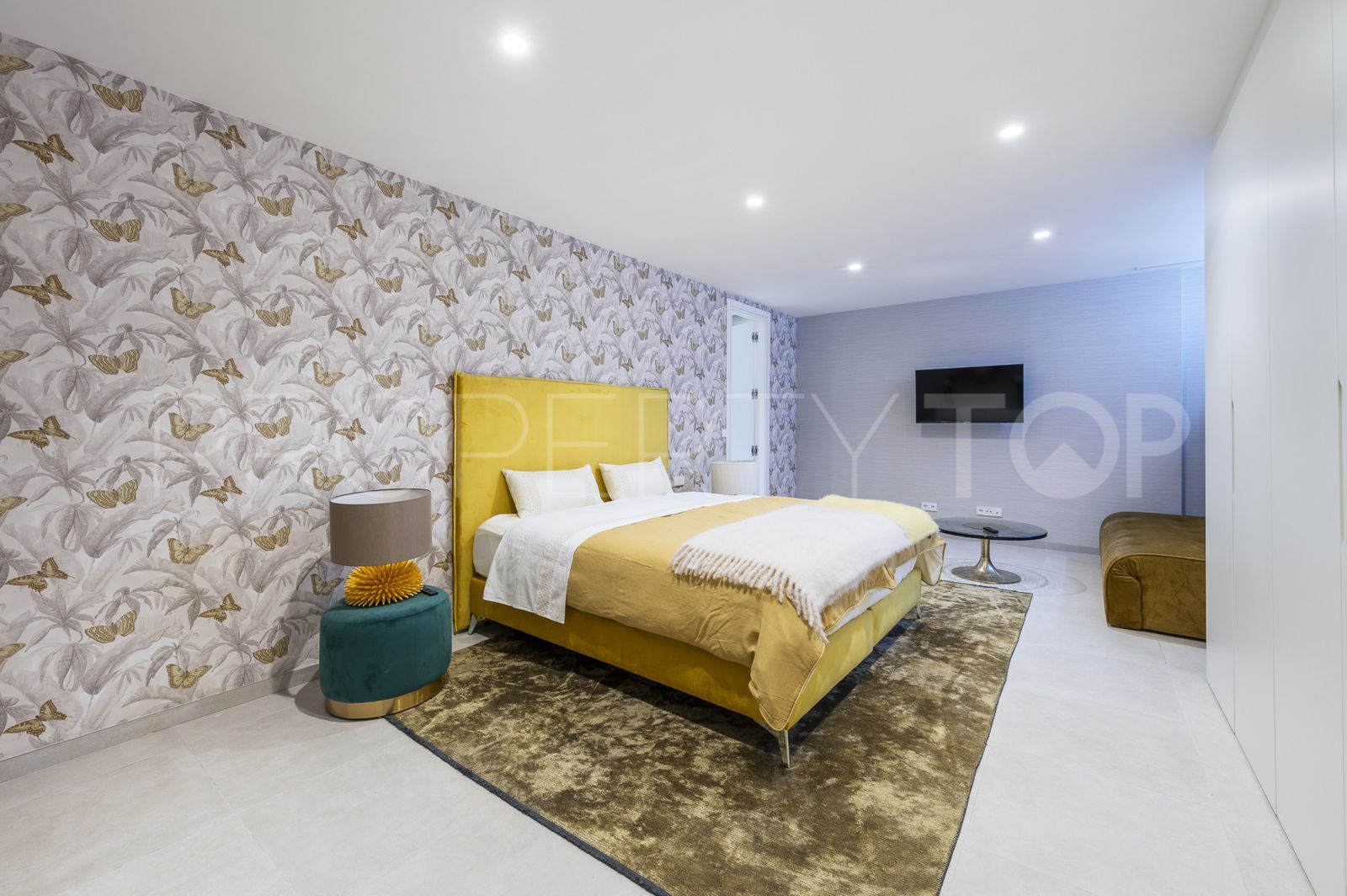 Villa de 6 dormitorios a la venta en Cala de Mijas