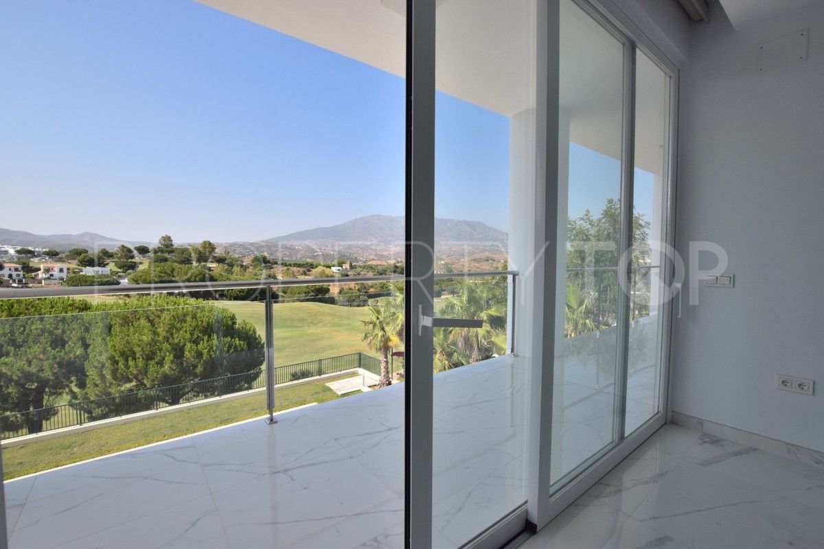 Buy 6 bedrooms villa in La Cala Golf Resort