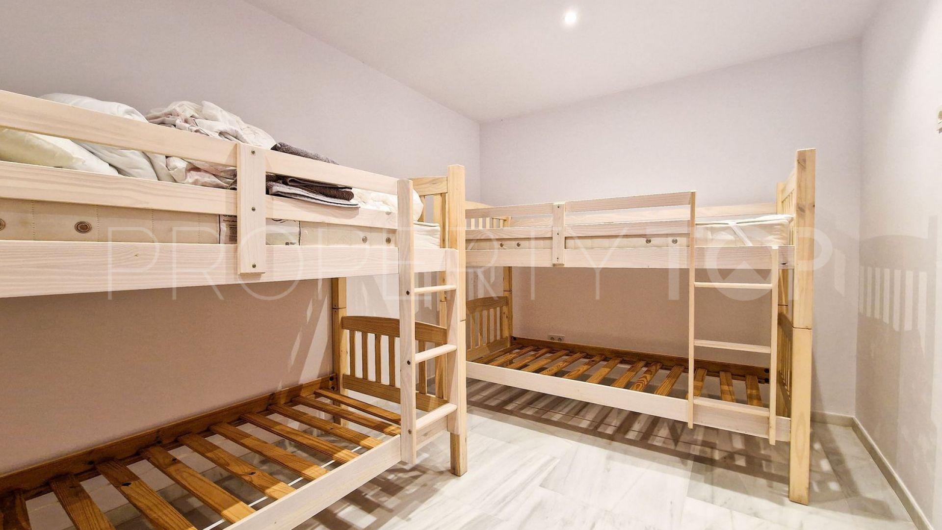 Villa con 6 dormitorios en venta en Bel Air
