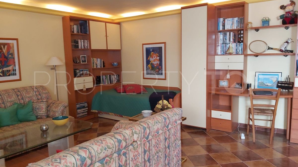Cala de Mijas, villa a la venta con 4 dormitorios