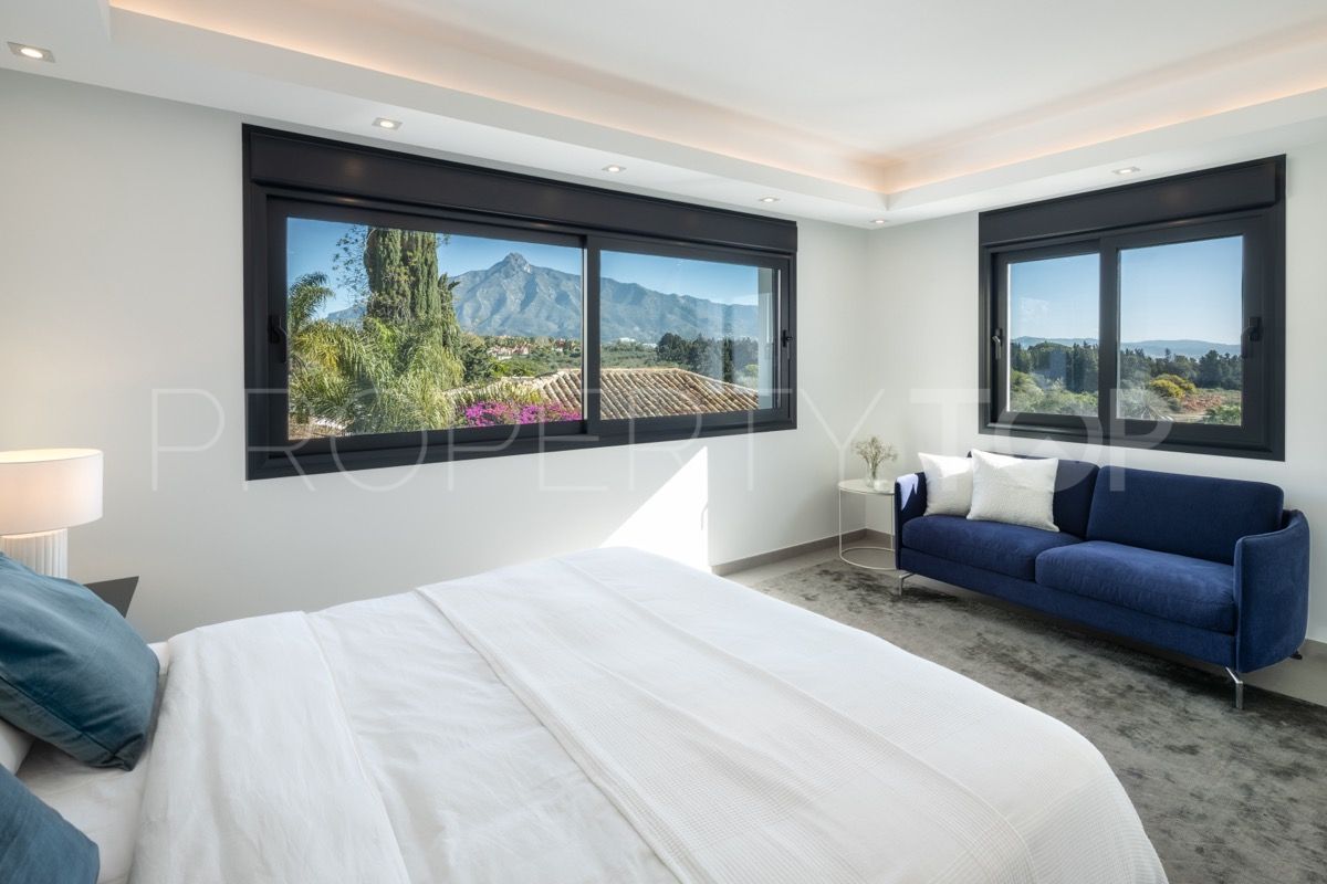 For sale villa in Marbella - Puerto Banus with 6 bedrooms