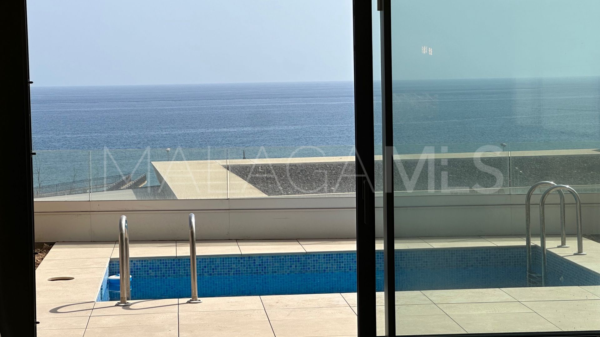 Villa jumelée for sale in El Chaparral