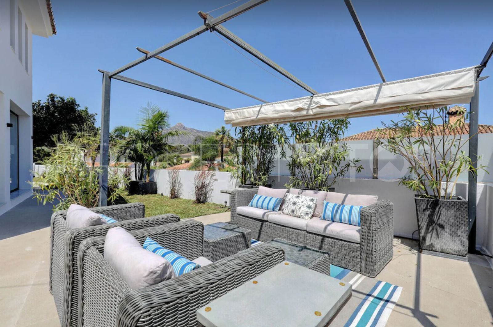 Marbella - Puerto Banus 4 bedrooms villa for sale