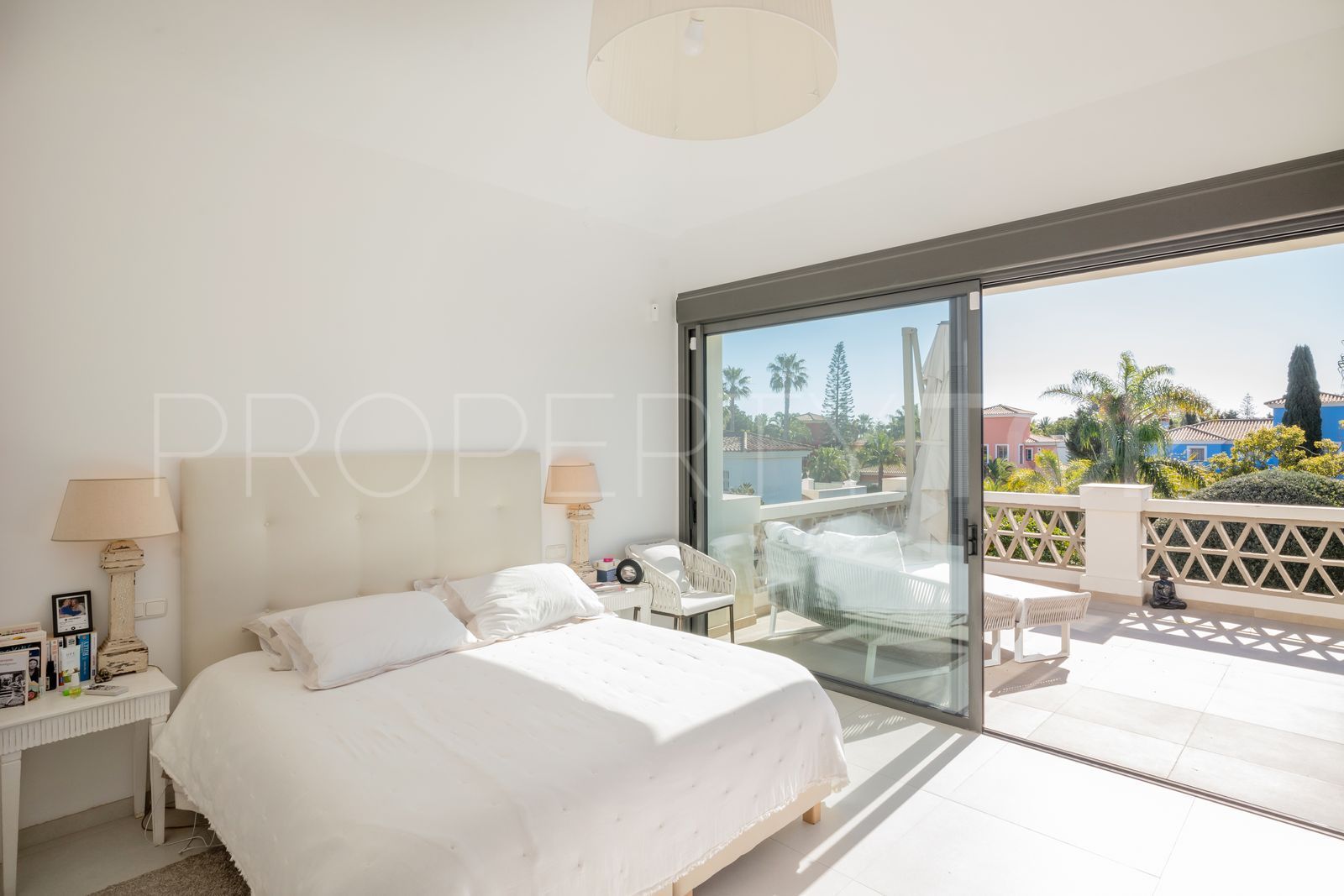 For sale Marbella 5 bedrooms villa