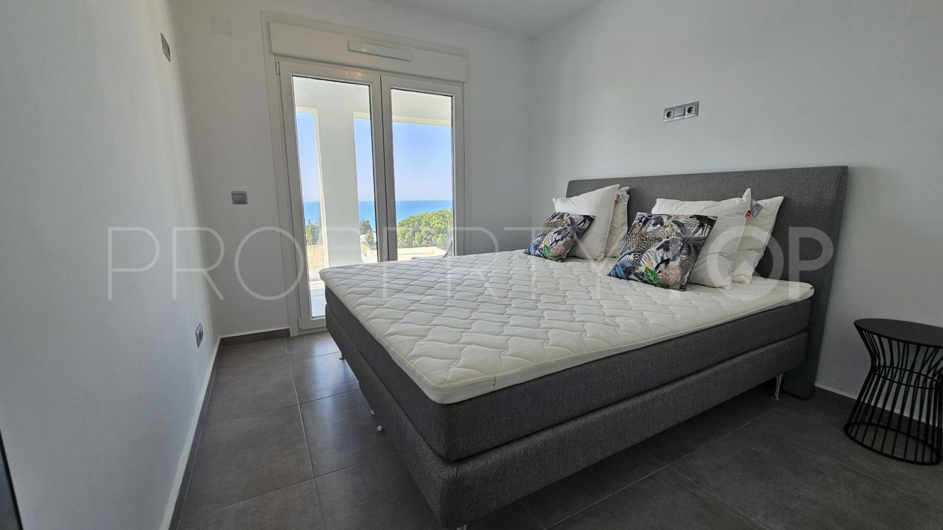 Buy Cala de Mijas 4 bedrooms villa