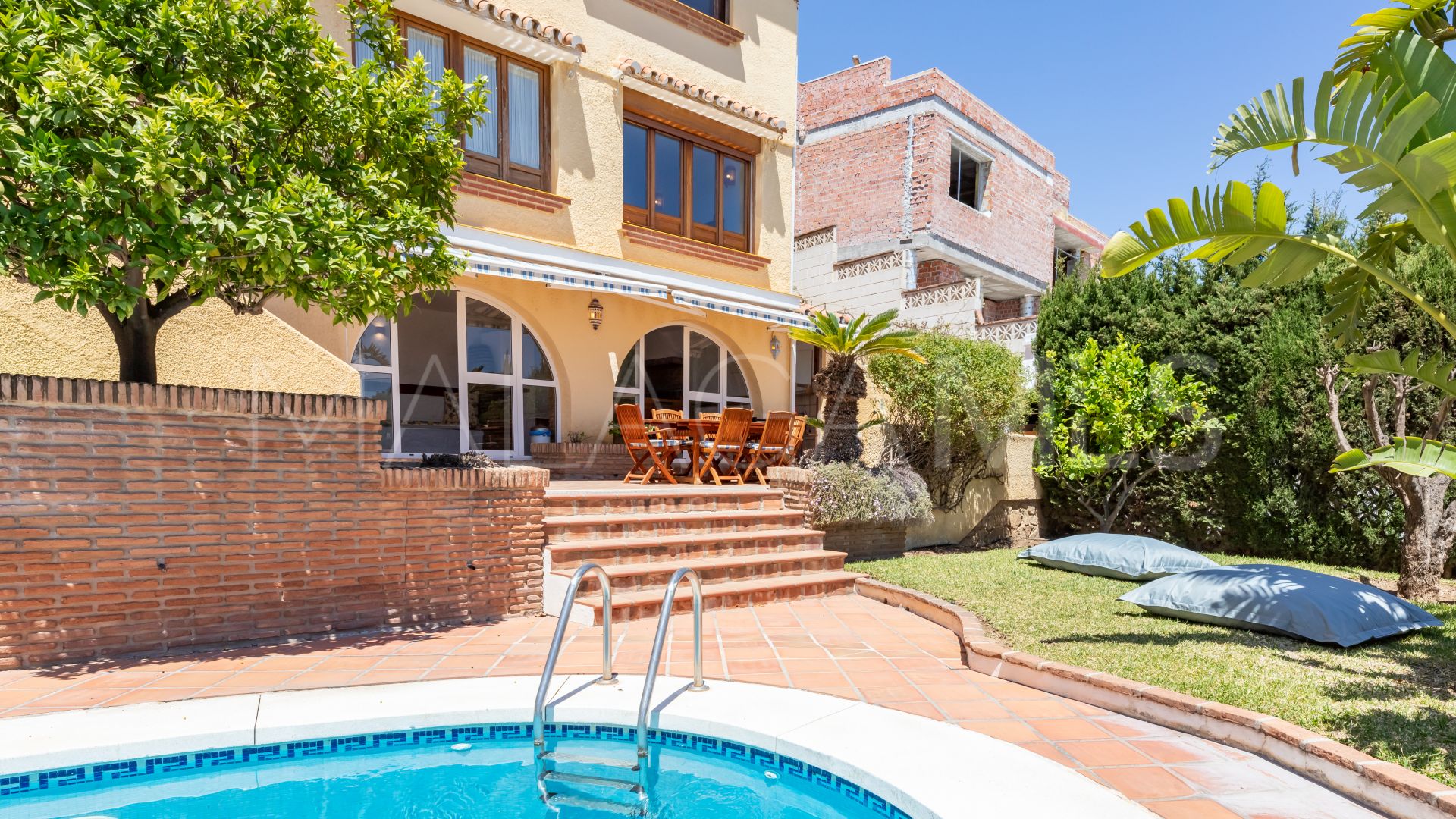 Villa for sale in Benalmadena Costa