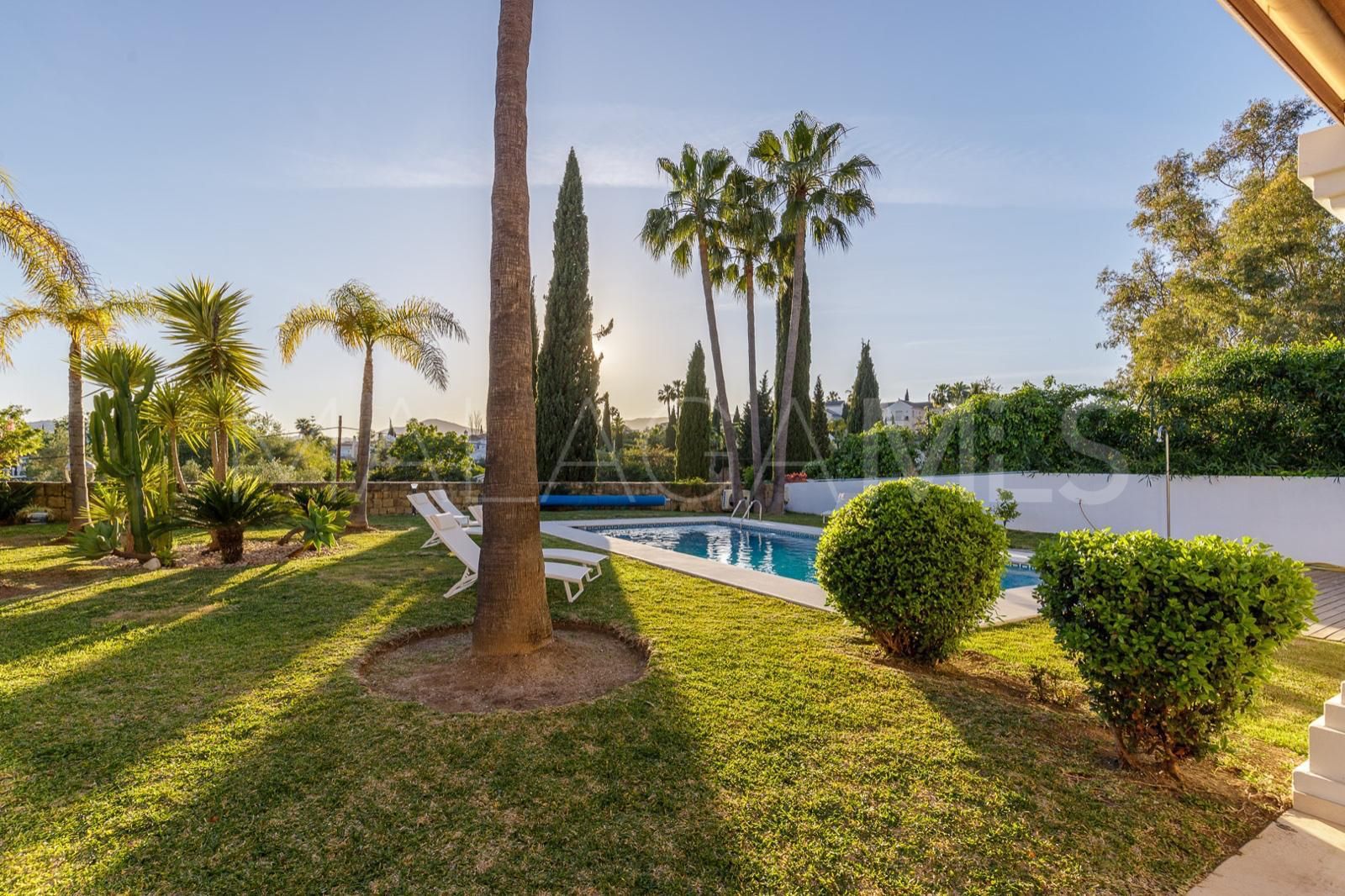 Villa for sale in Mijas Golf