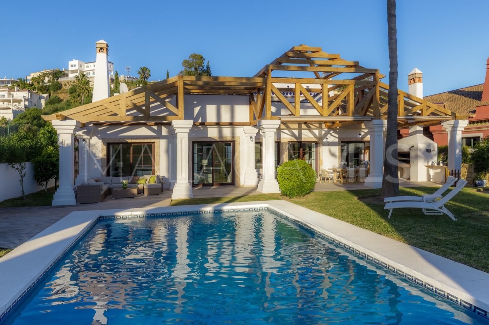 Villa for sale in Mijas Golf