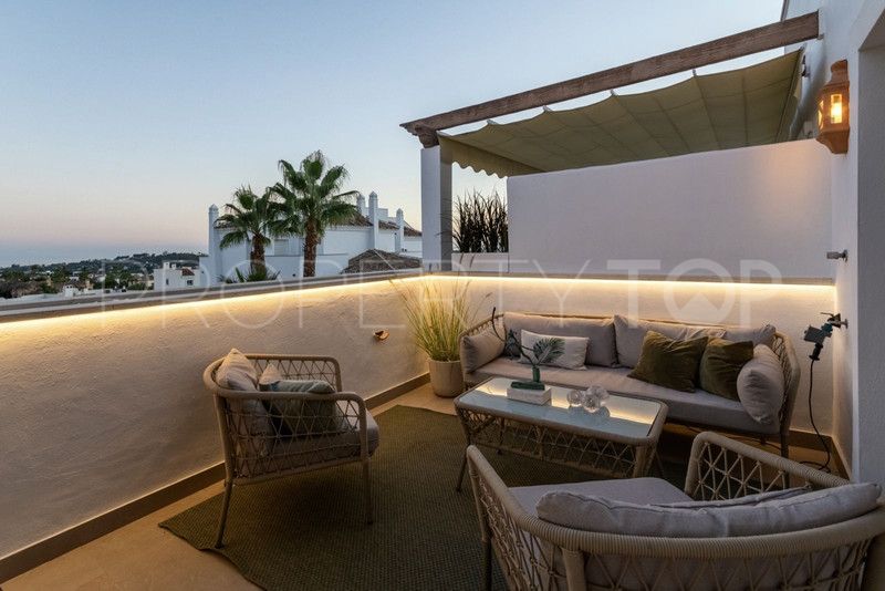 For sale 3 bedrooms penthouse in Nueva Andalucia