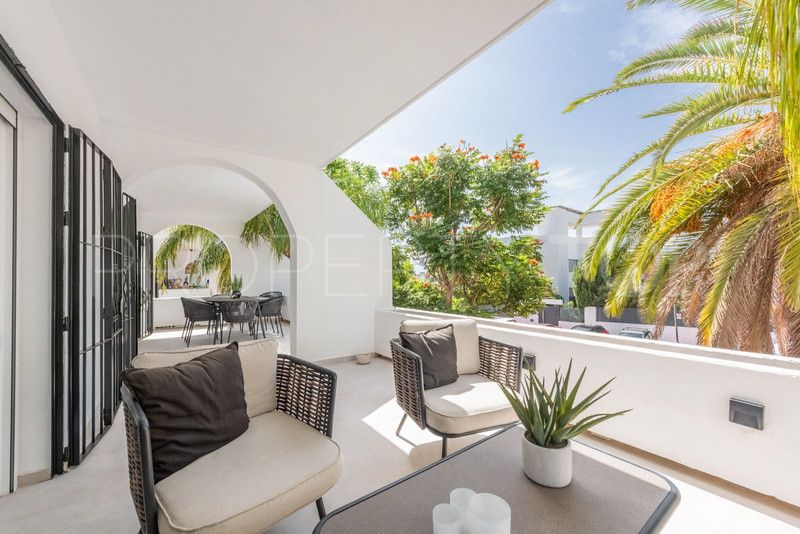 Nueva Andalucia penthouse for sale