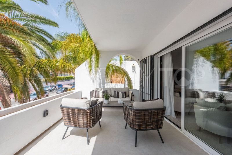 Nueva Andalucia penthouse for sale