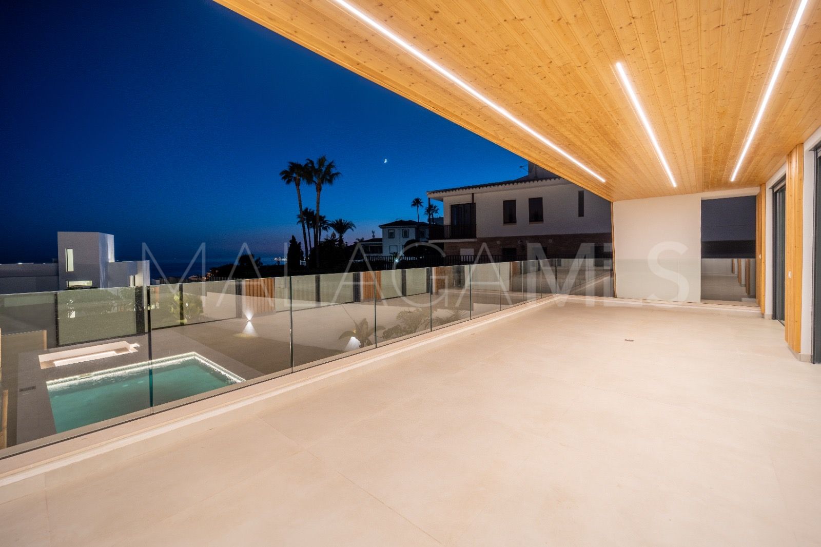 Villa a la venta de 5 bedrooms in Benalmadena Costa