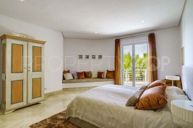 Villa for sale in El Madroñal