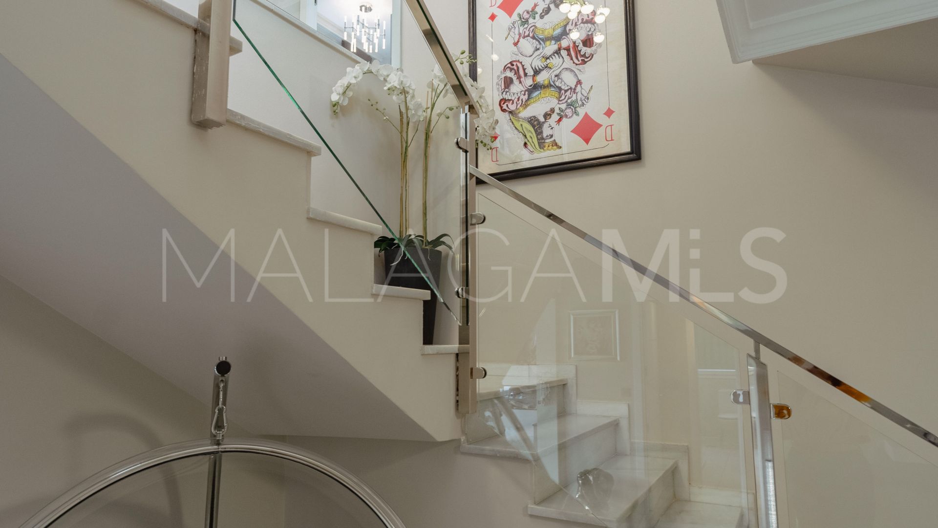 Villa for sale in Nagüeles
