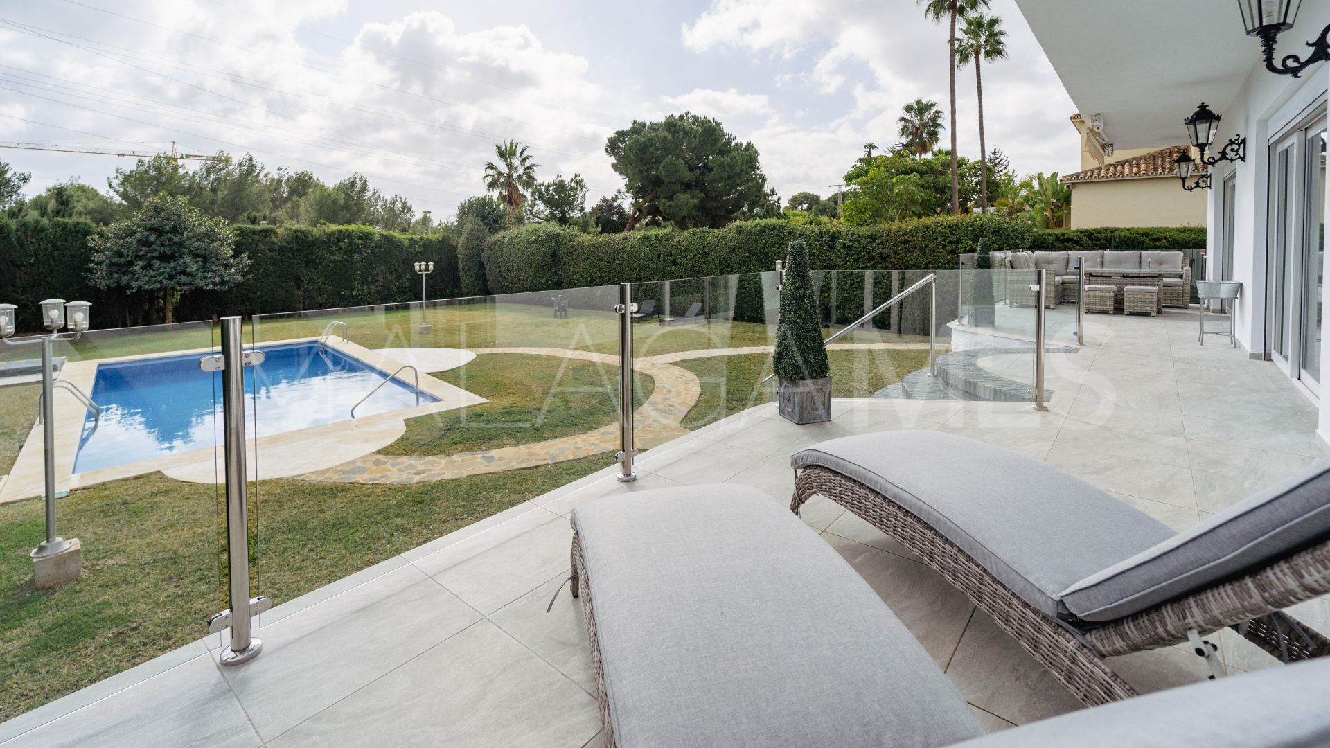 Villa for sale in Nagüeles