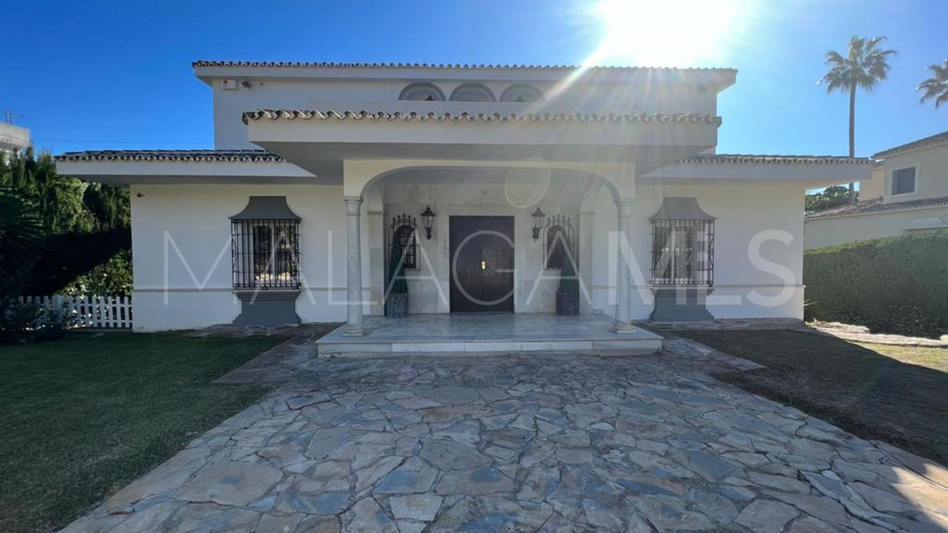 Villa for sale in Nagüeles