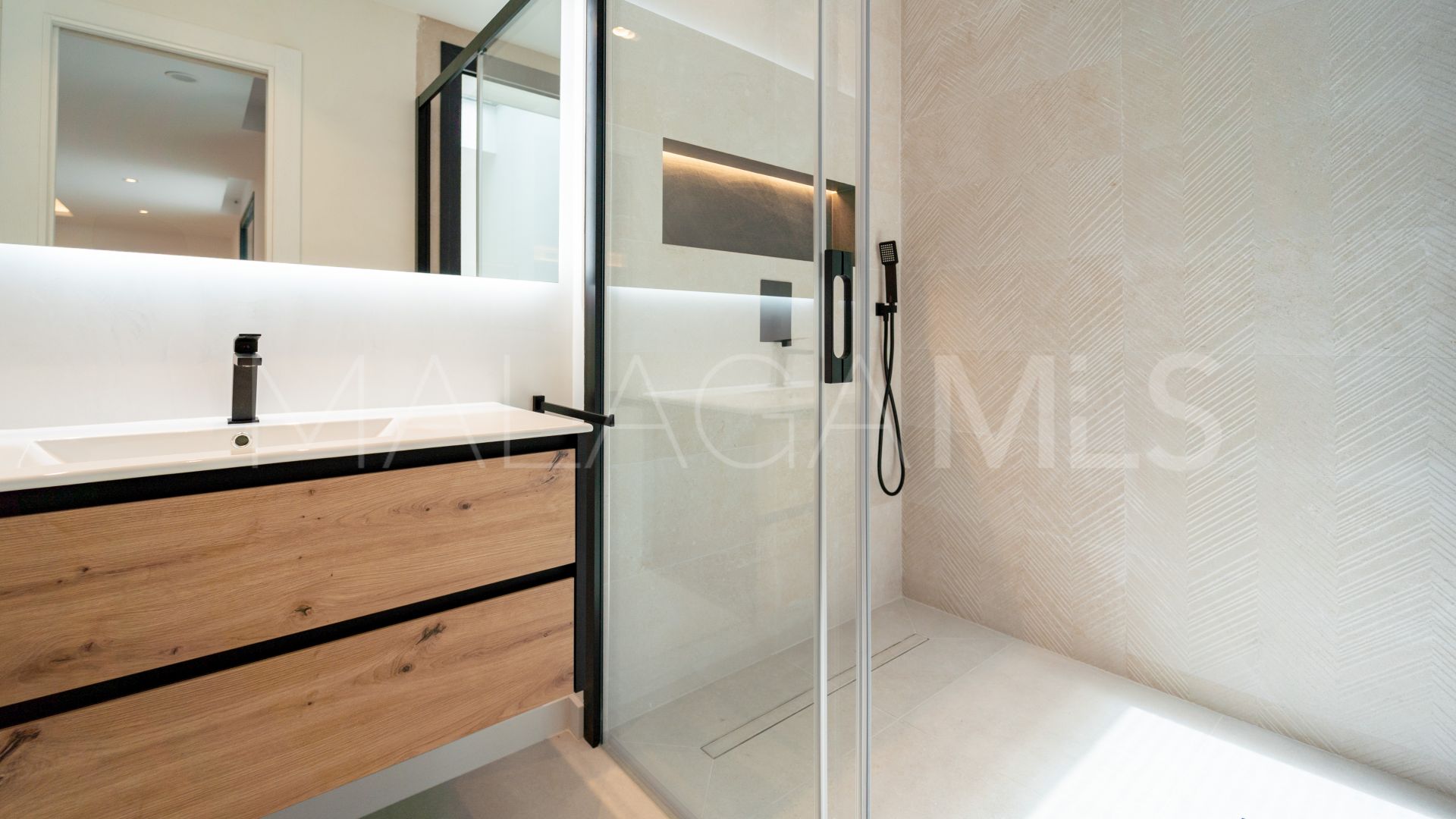Villa for sale in Mijas Costa