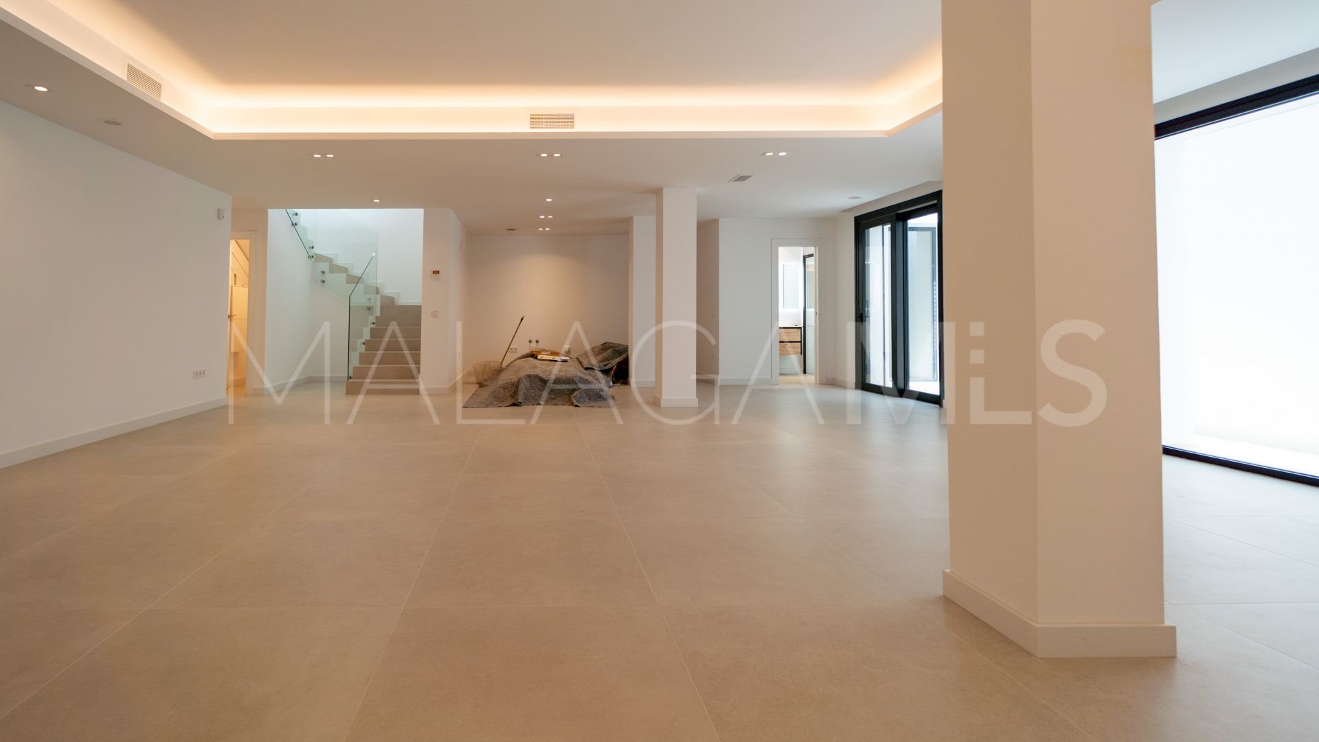 Villa for sale in Mijas Costa