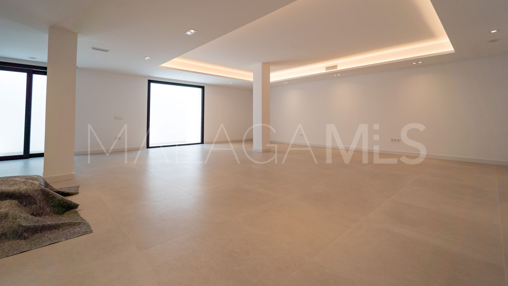 Villa for sale in Mijas Costa