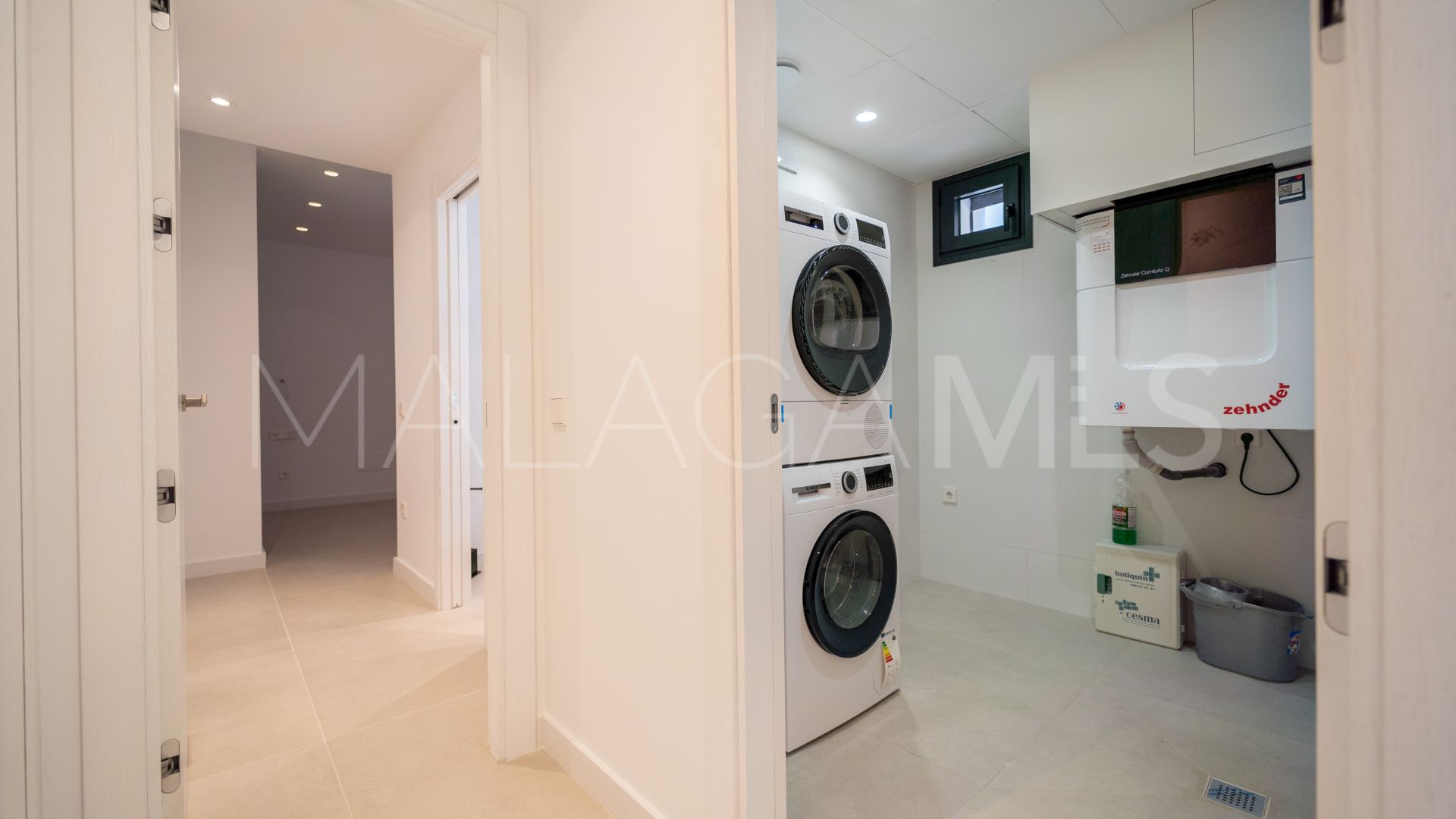 Villa for sale in Mijas Costa