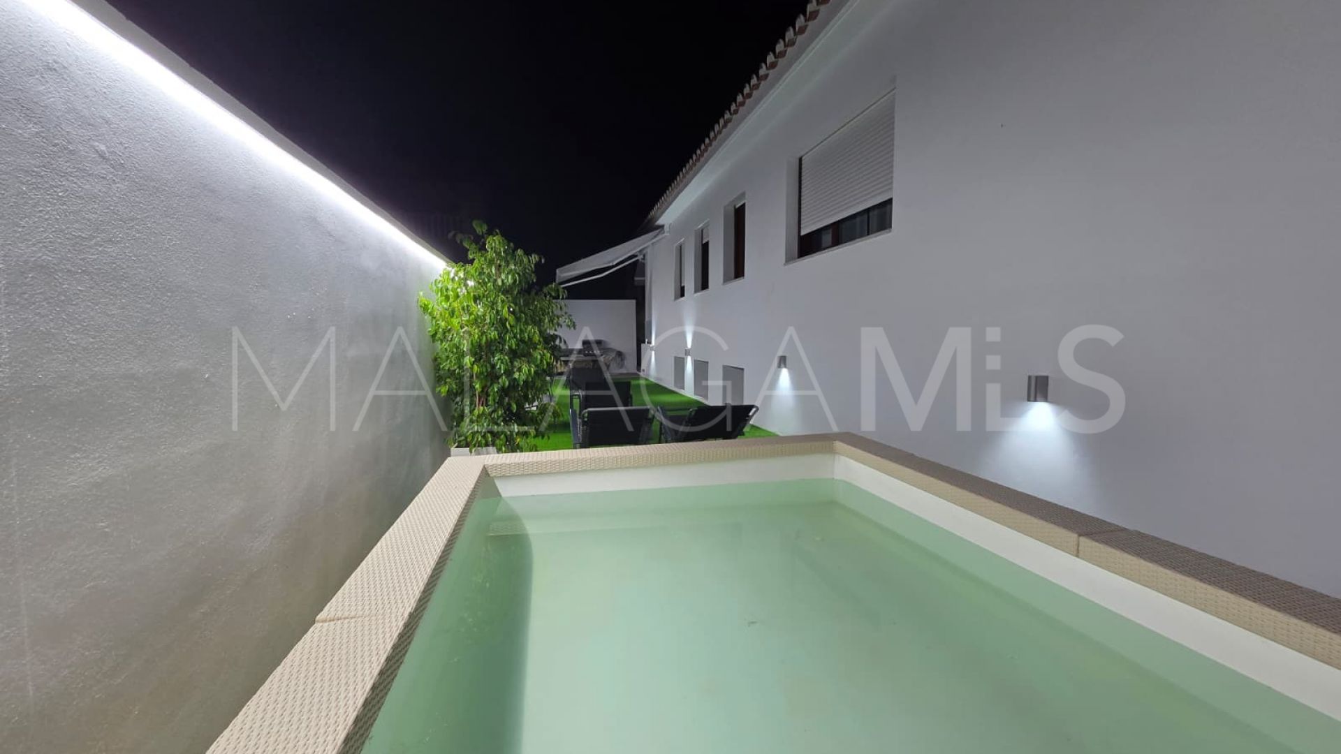 Villa for sale in Cala de Mijas