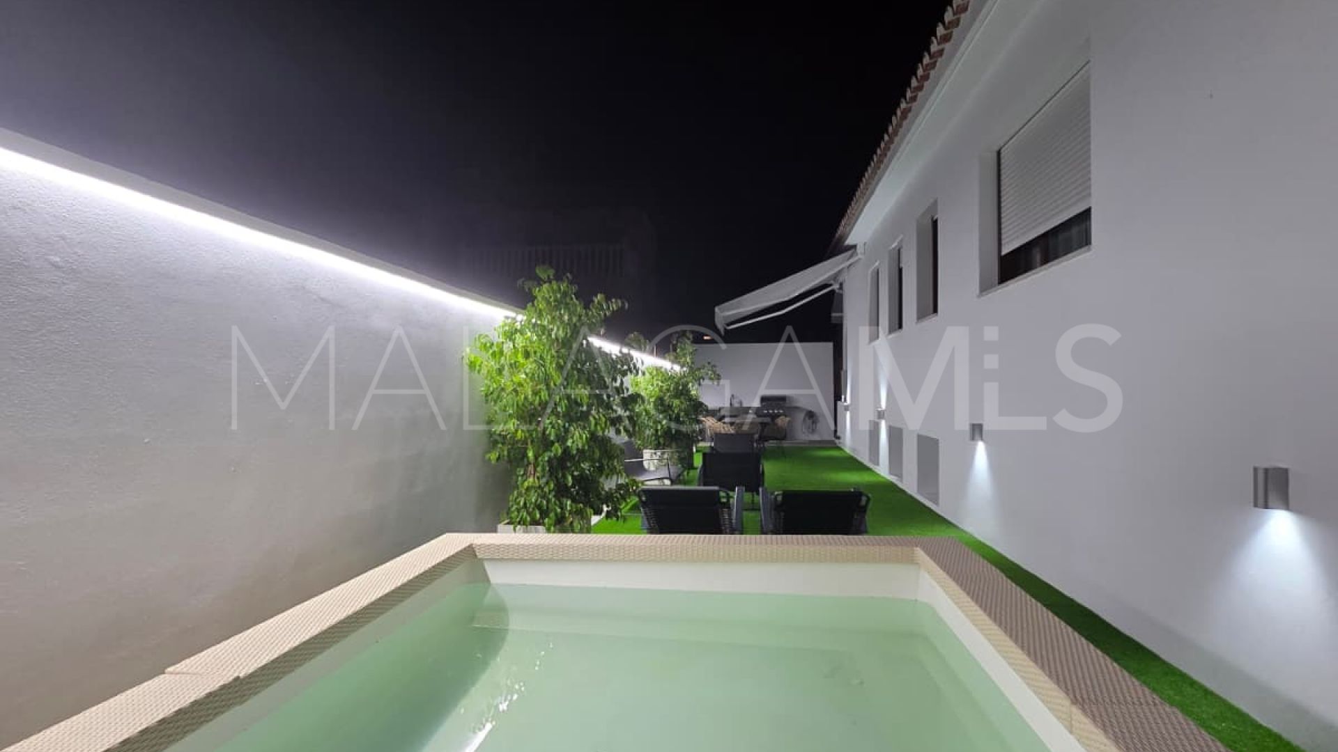 Villa for sale in Cala de Mijas