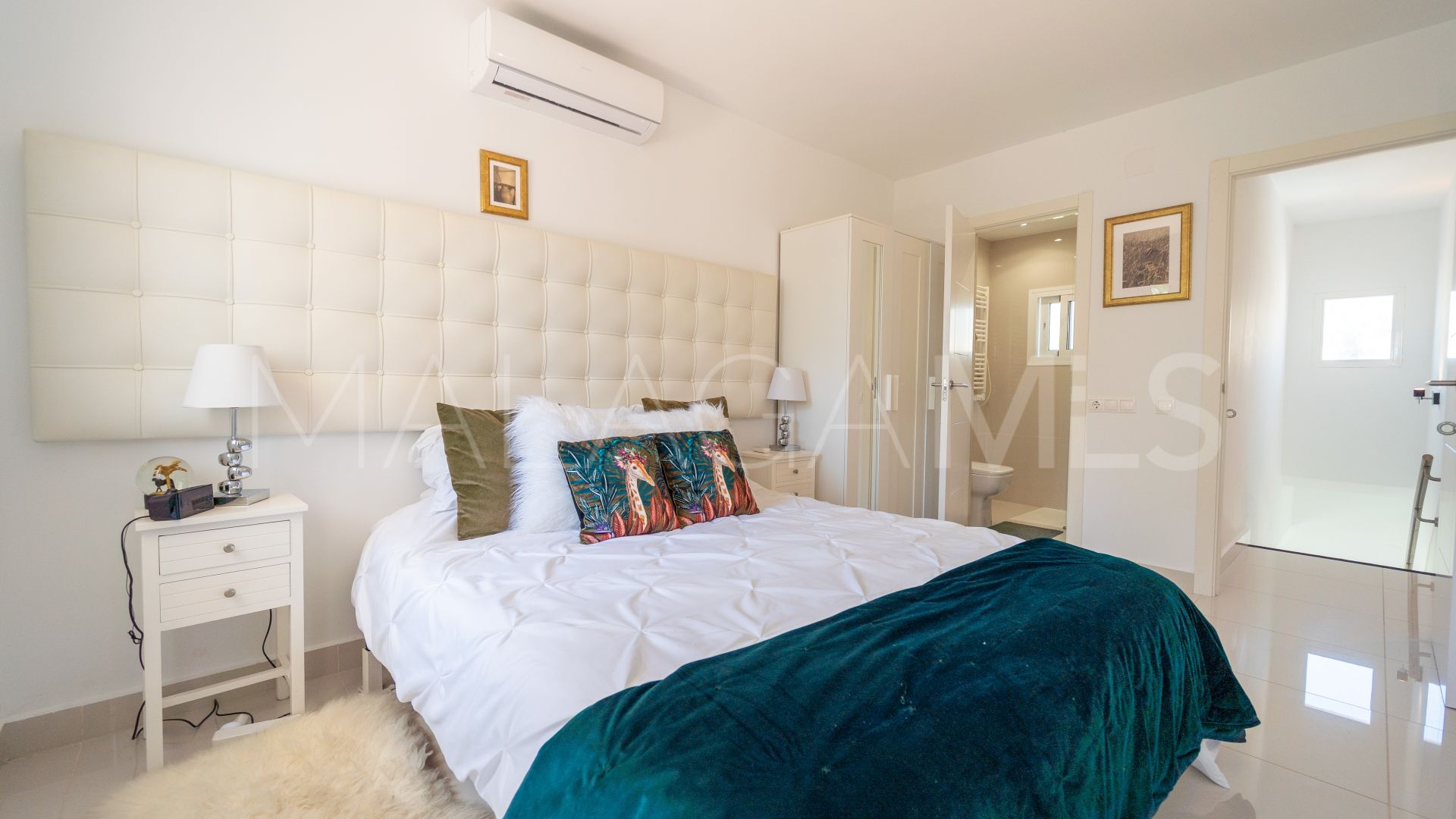 Villa for sale de 3 bedrooms in Calahonda