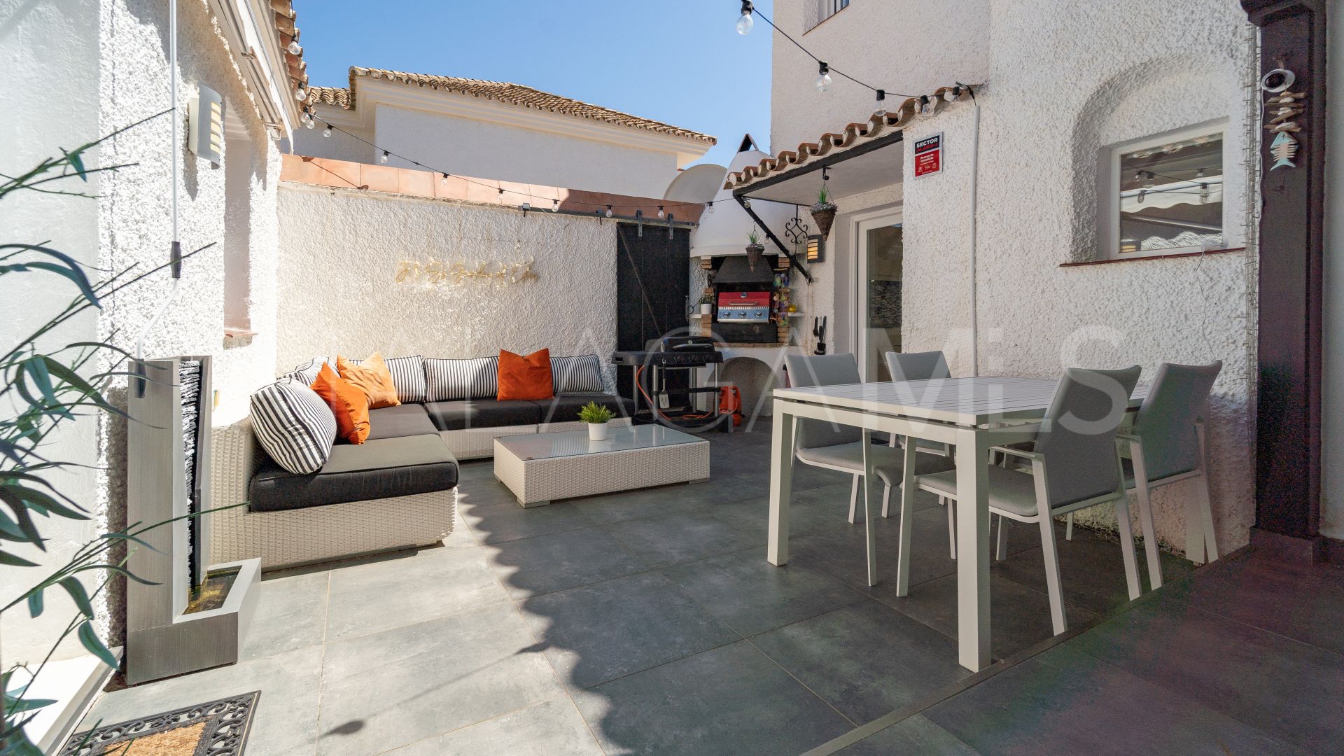 Villa for sale de 3 bedrooms in Calahonda