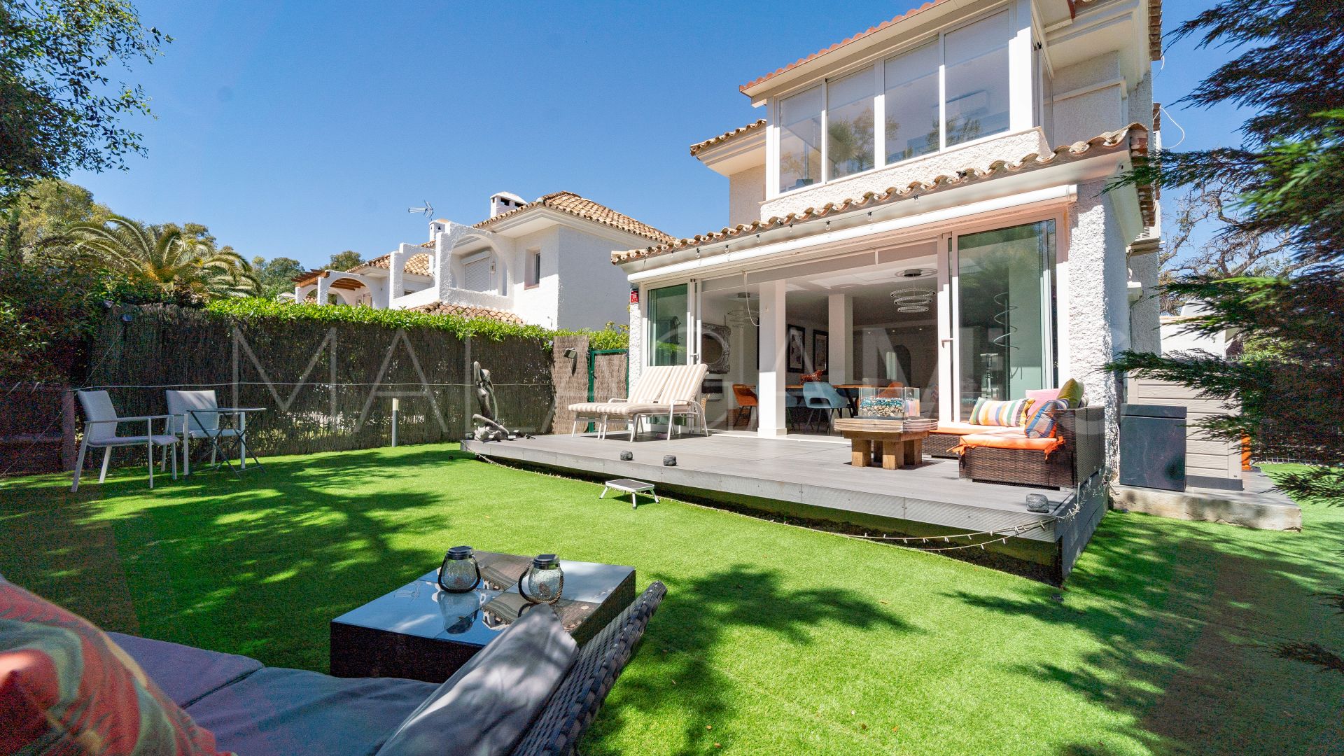 Villa for sale de 3 bedrooms in Calahonda