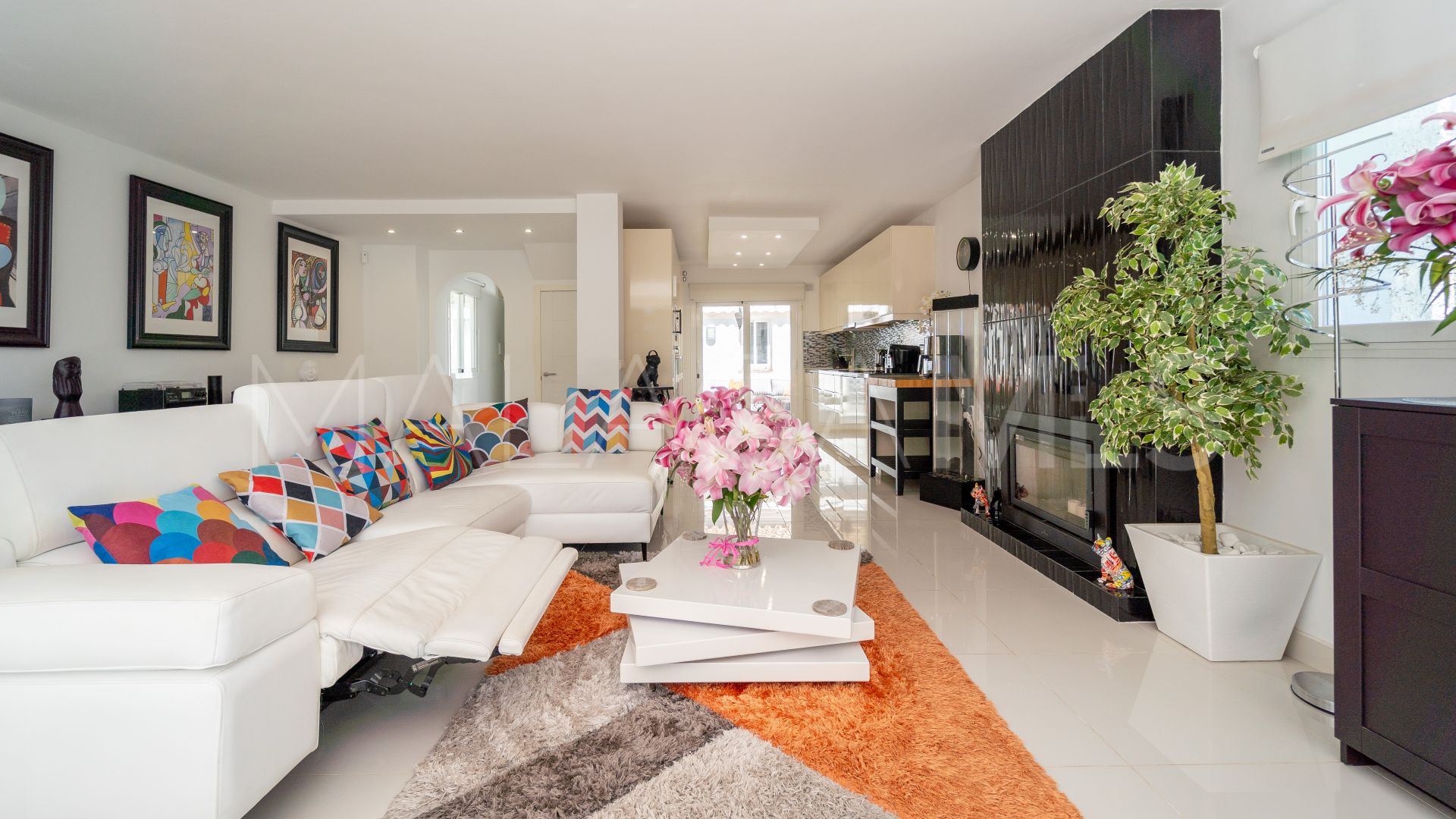 Villa for sale de 3 bedrooms in Calahonda