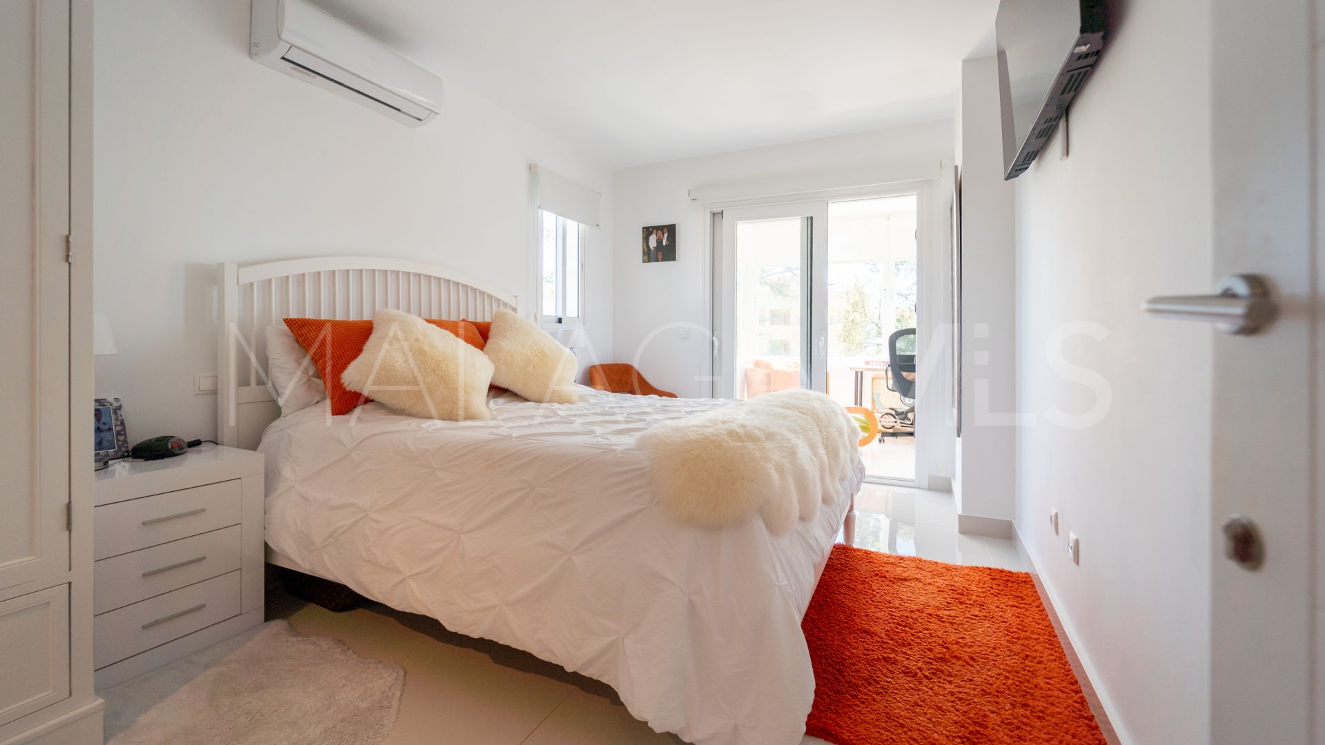 Villa for sale de 3 bedrooms in Calahonda