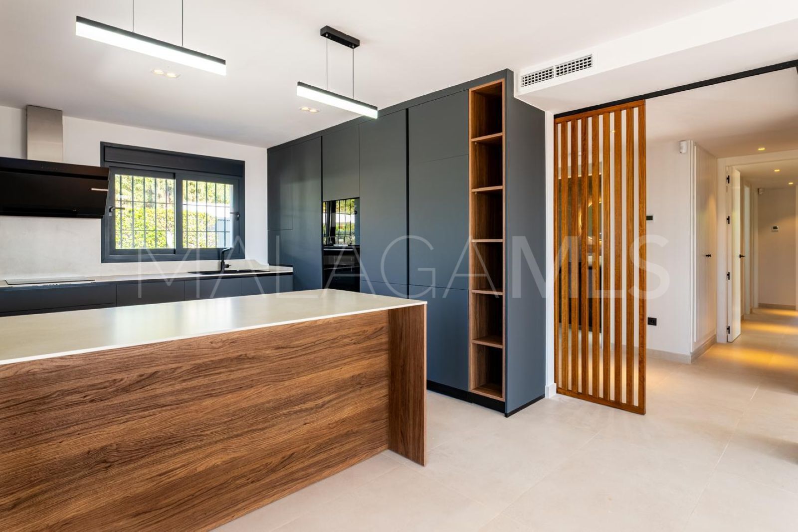 Villa for sale in El Chaparral
