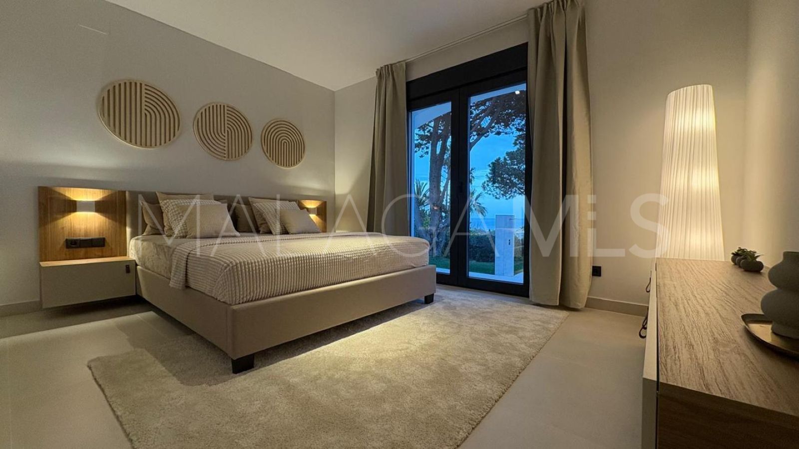 Villa for sale in El Chaparral