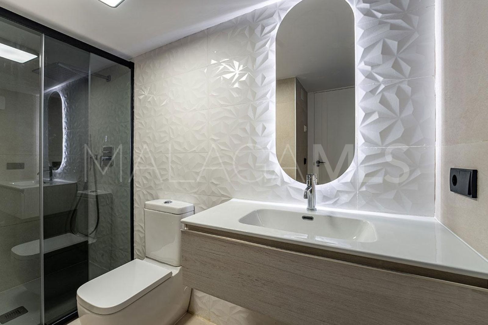 Villa for sale in El Chaparral