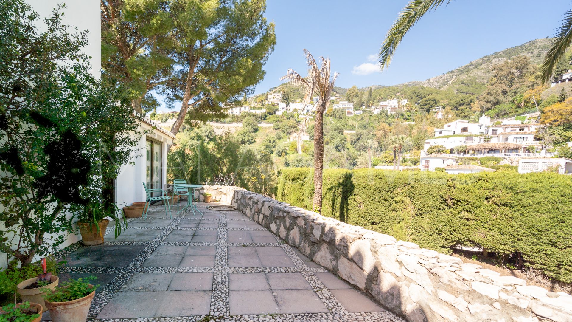 Villa for sale in Mijas
