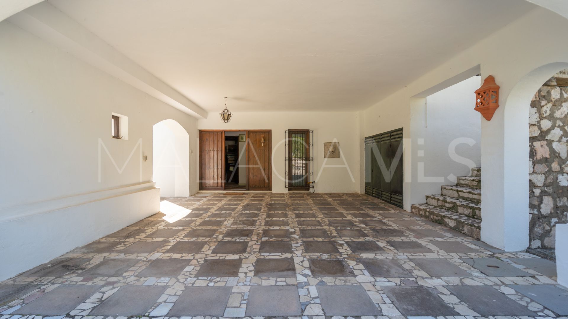 Villa for sale in Mijas
