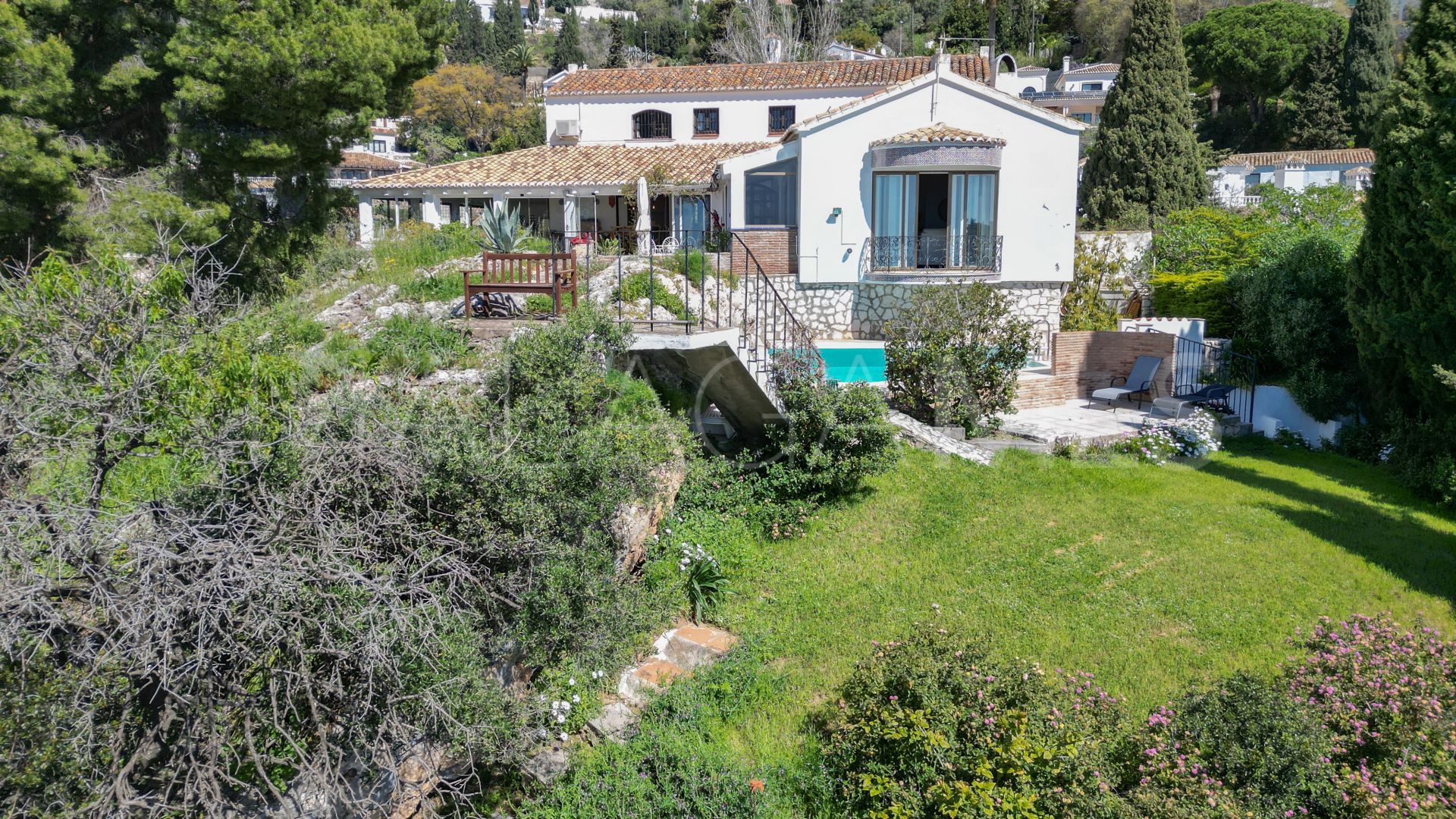 Villa for sale in Mijas