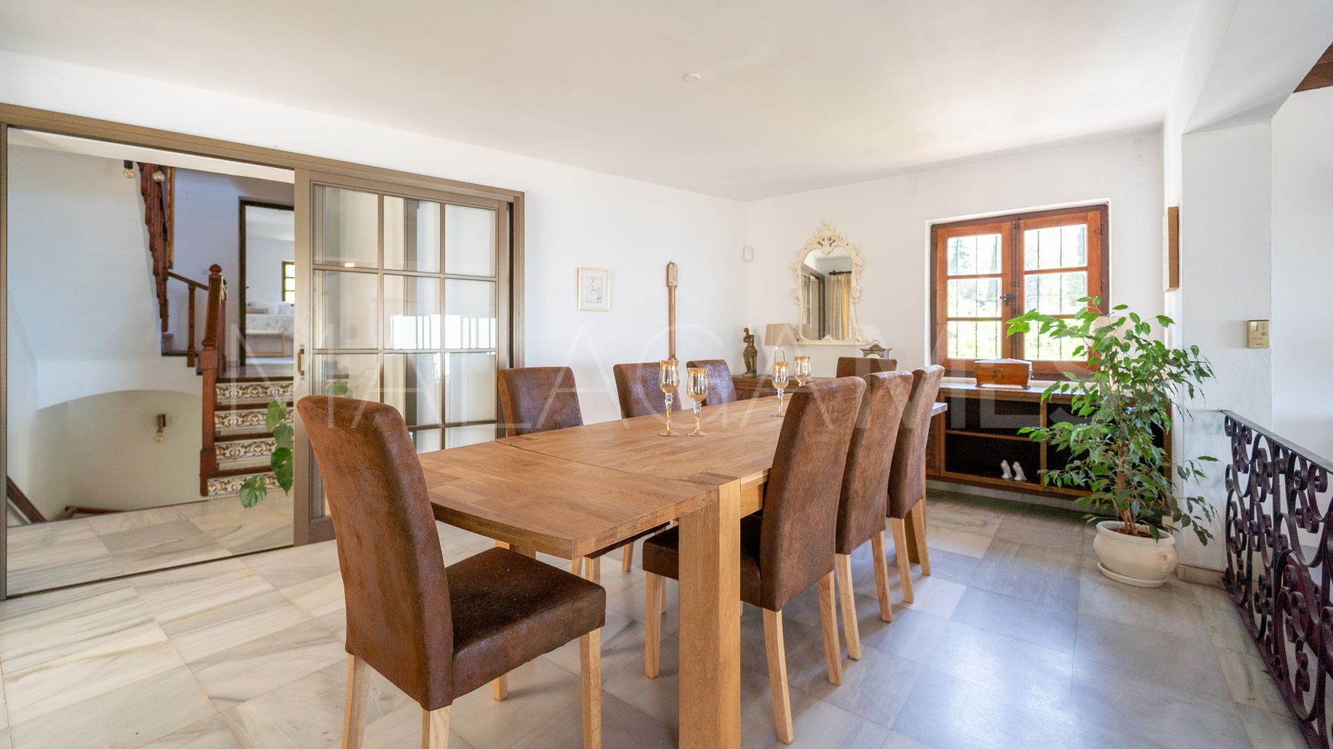 Villa for sale in Mijas