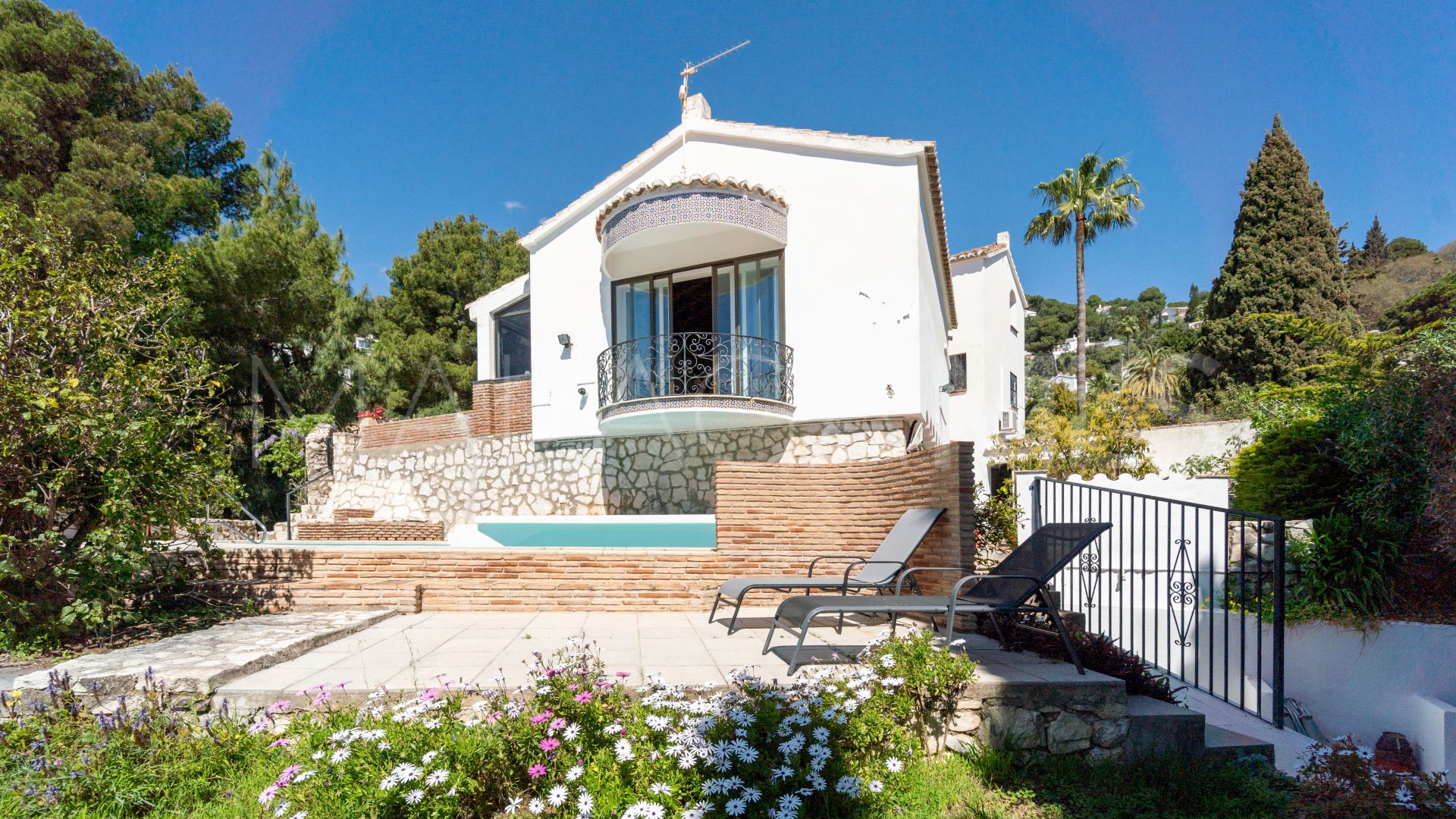 Villa for sale in Mijas