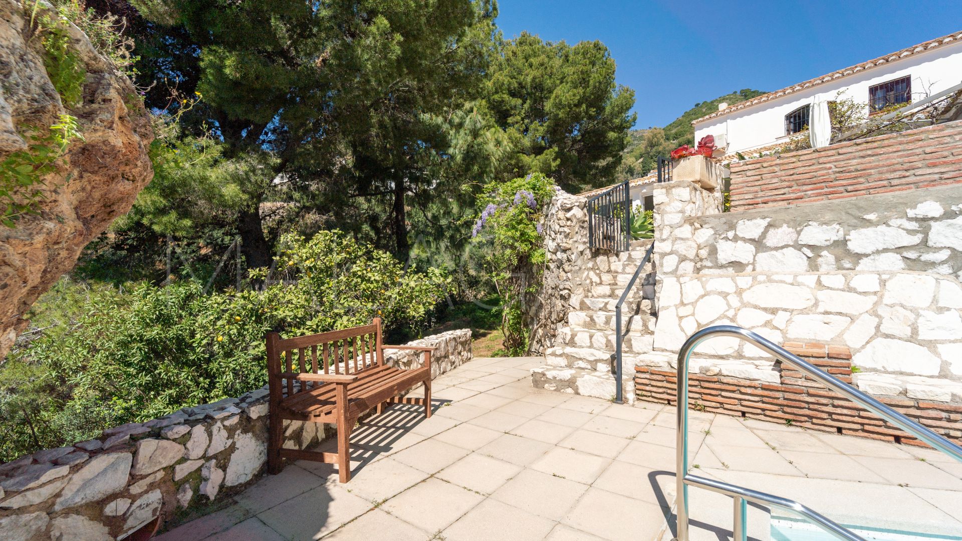 Villa for sale in Mijas