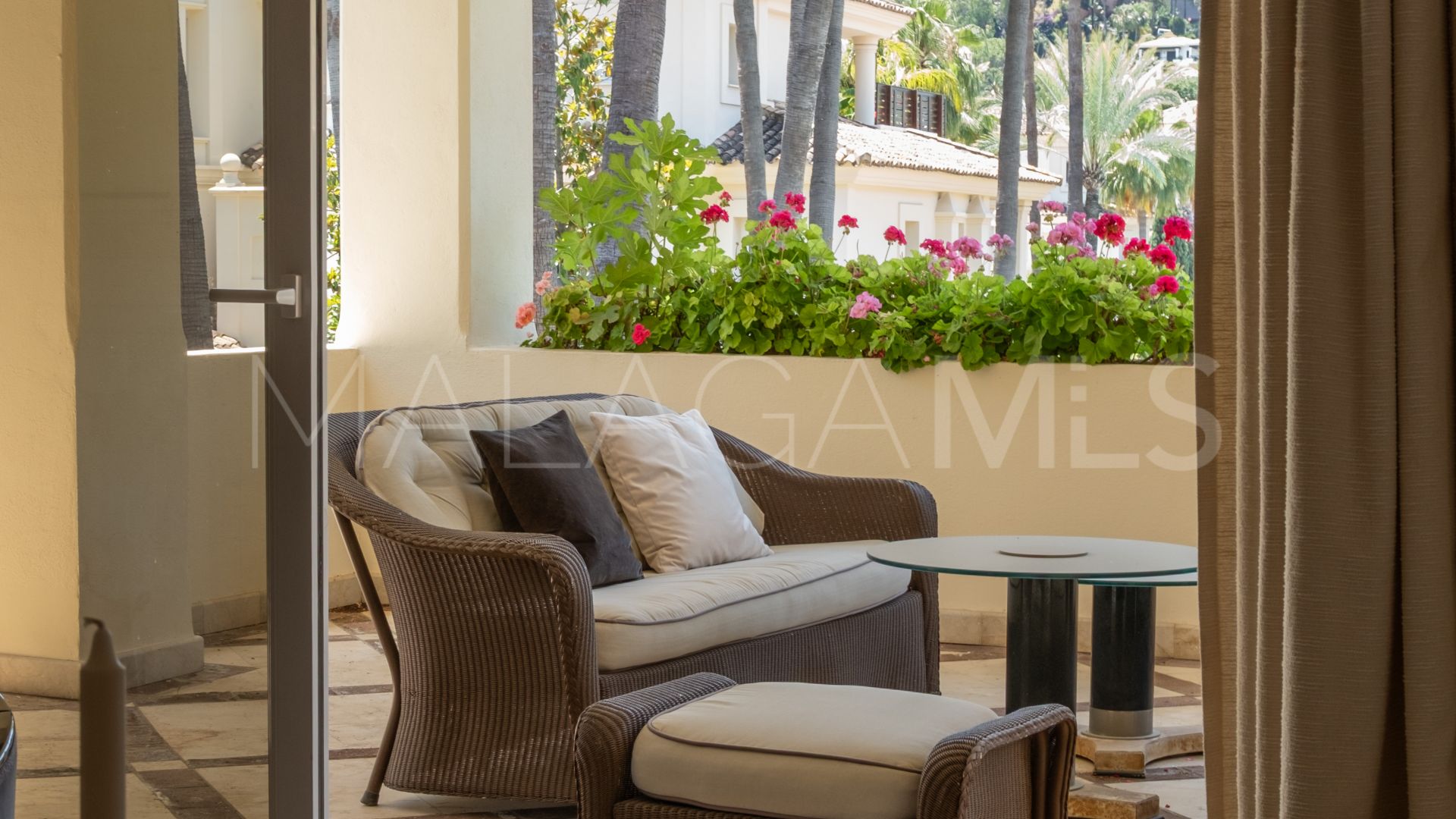 Appartement for sale in Las Alamandas