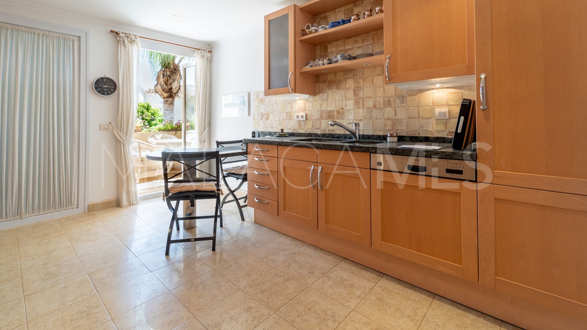 Appartement for sale in Las Alamandas