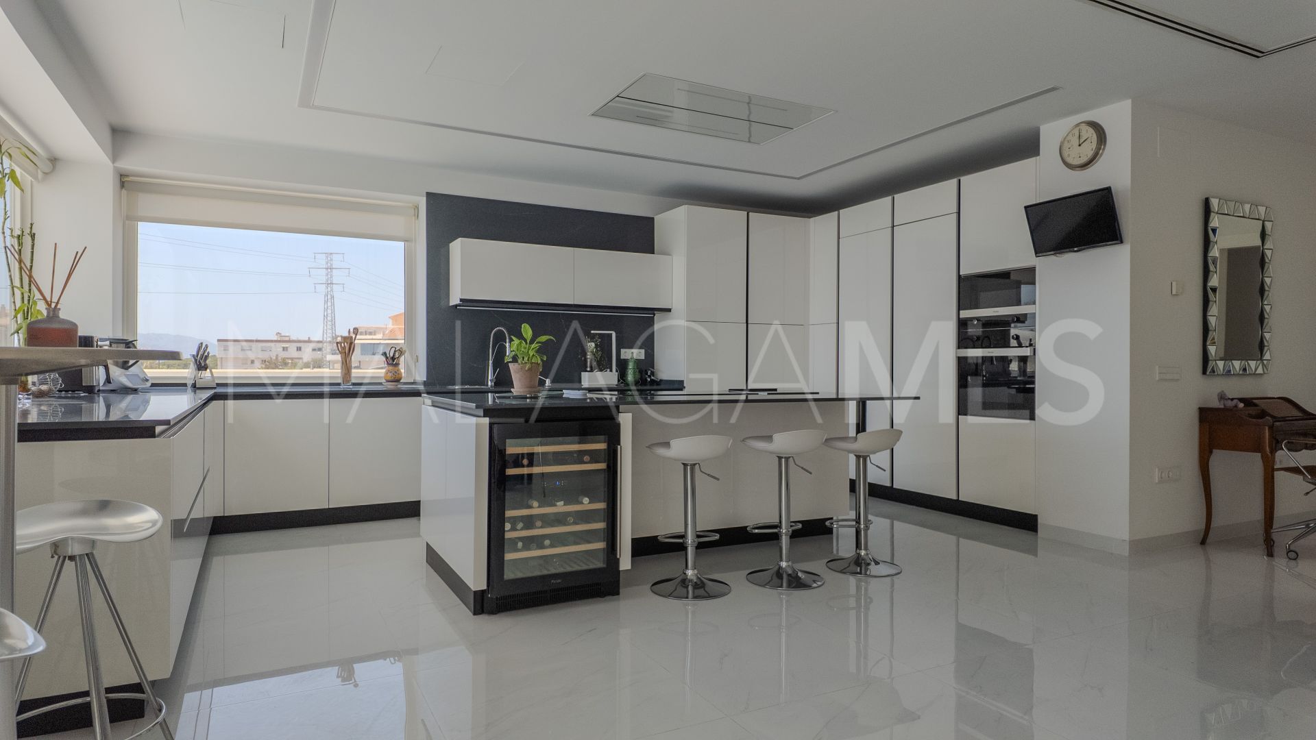 Villa for sale in Pedregalejo